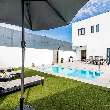 Ocean House Torre Del Mar Villa Exterior photo