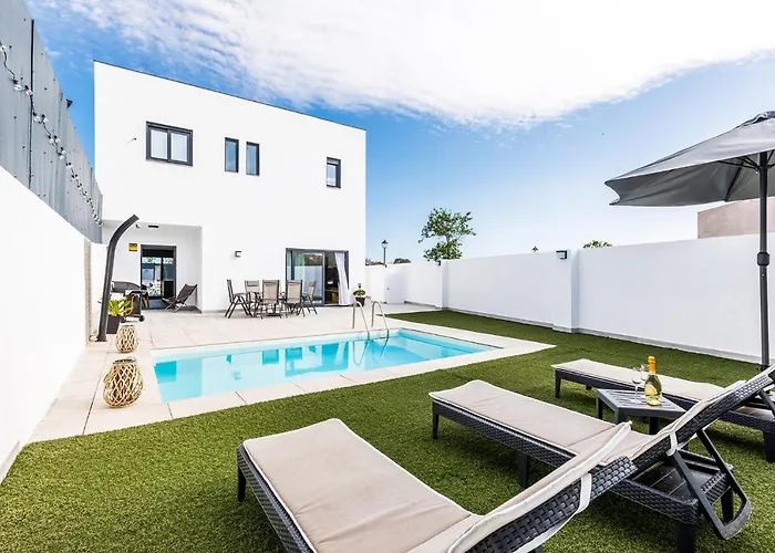 Ocean House Torre Del Mar